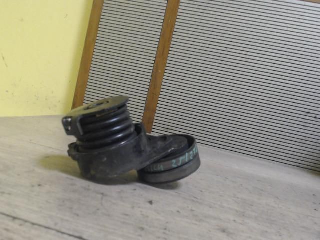 bontott OPEL MERIVA A Szíjfeszítő Görgő