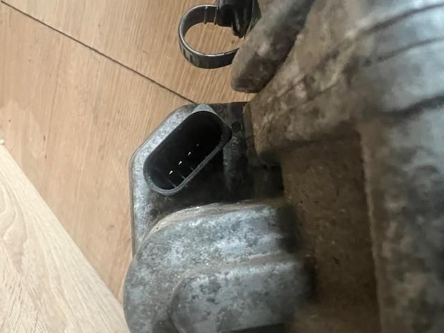 bontott OPEL MERIVA A Szívósor