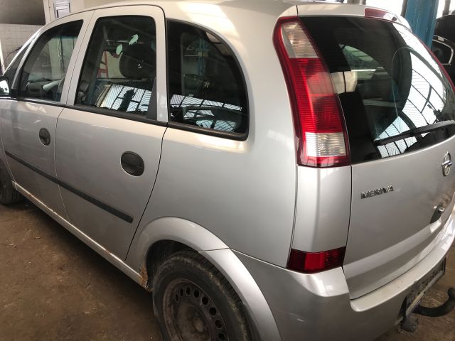 bontott OPEL MERIVA A Tank