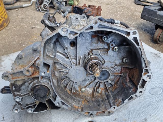 bontott OPEL MERIVA A Váltó (Mechanikus)