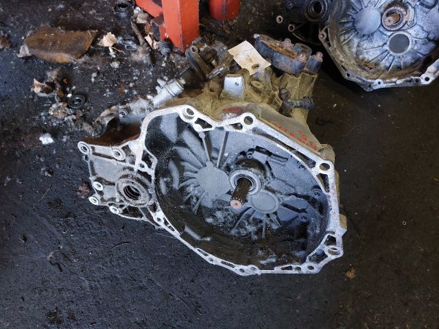 bontott OPEL MERIVA A Váltó (Mechanikus)