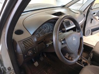 bontott OPEL MERIVA A Bal hátsó Rugó