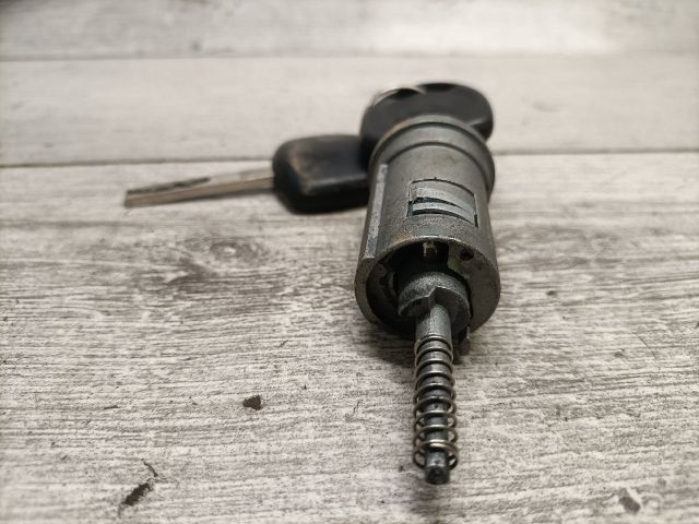 bontott OPEL MERIVA A Gyújtáskapcsoló