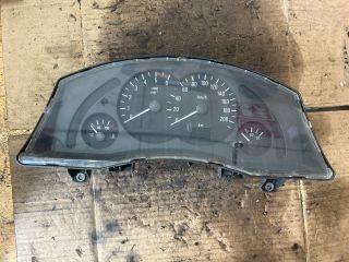 bontott OPEL MERIVA A Kilométeróra