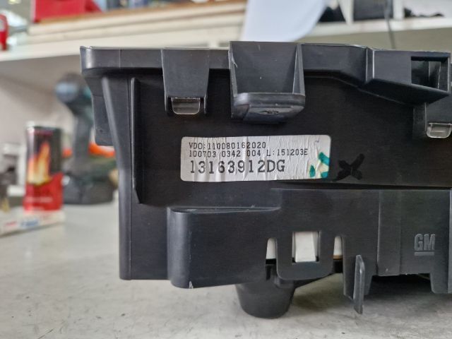 bontott OPEL MERIVA A Kilométeróra