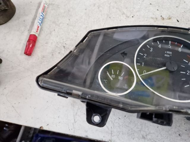 bontott OPEL MERIVA A Kilométeróra