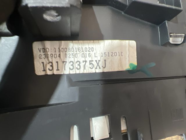 bontott OPEL MERIVA A Kilométeróra