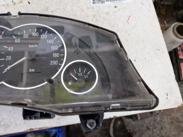 bontott OPEL MERIVA A Kilométeróra