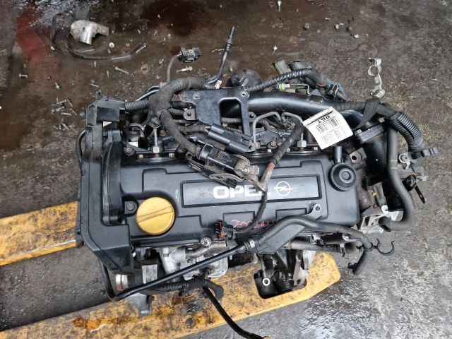 bontott OPEL MERIVA A Motor (Fűzött blokk hengerfejjel)