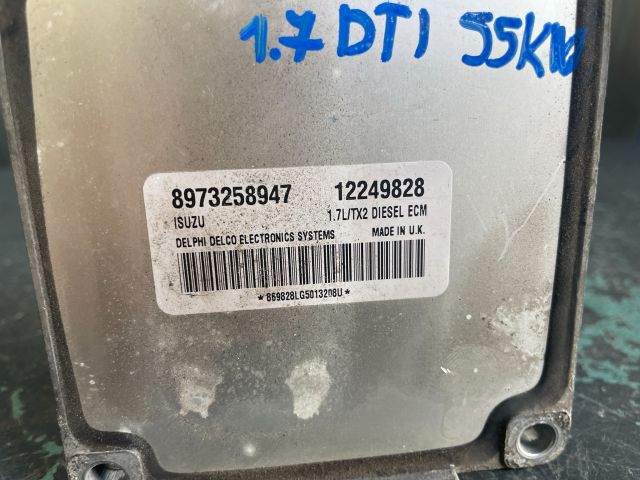 bontott OPEL MERIVA A Motorvezérlő