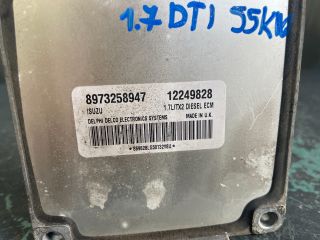 bontott OPEL MERIVA A Motorvezérlő