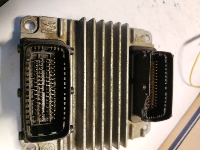 bontott OPEL MERIVA A Motorvezérlő