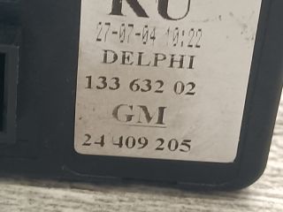 bontott OPEL MERIVA A Ablakemelő Kapcsoló Négyes / Kettes