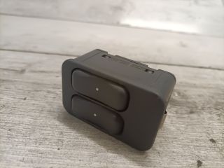 bontott OPEL MERIVA A Ablakemelő Kapcsoló Négyes / Kettes