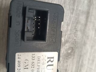 bontott OPEL MERIVA A Ablakemelő Kapcsoló Négyes / Kettes