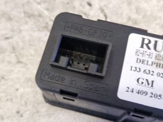 bontott OPEL MERIVA A Ablakemelő Kapcsoló Négyes / Kettes