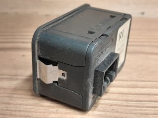 bontott OPEL MERIVA A Ablakemelő Kapcsoló Négyes / Kettes