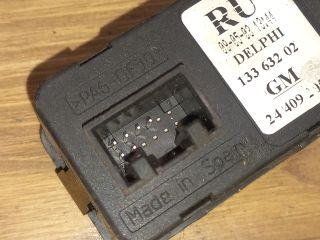 bontott OPEL MERIVA A Ablakemelő Kapcsoló Négyes / Kettes