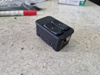 bontott OPEL MERIVA A Ablakemelő Kapcsoló Négyes / Kettes