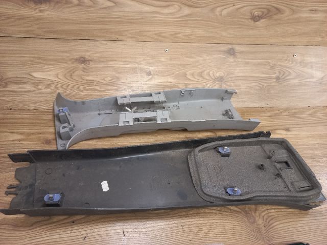 bontott OPEL MERIVA A Bal B Oszlop Burkolat