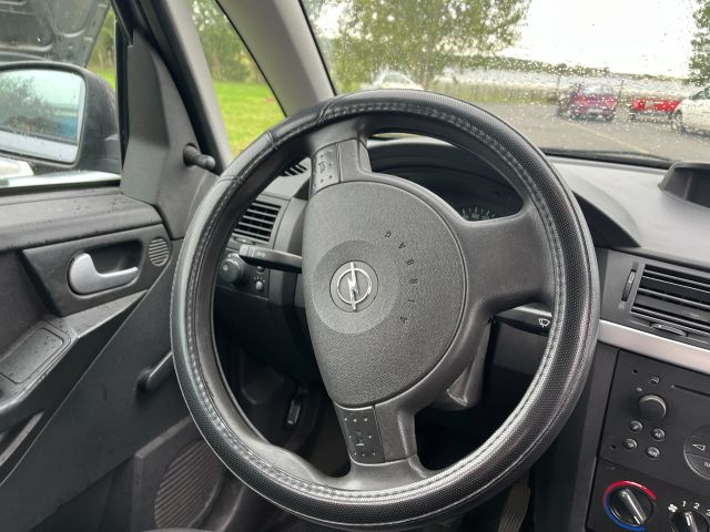 bontott OPEL MERIVA A Bal C Oszlop Burkolat