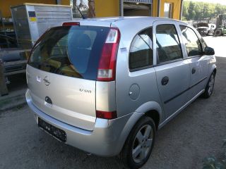 bontott OPEL MERIVA A Bal C Oszlop Burkolat