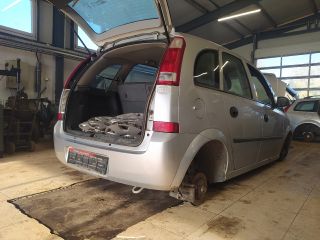 bontott OPEL MERIVA A Bal C Oszlop Burkolat