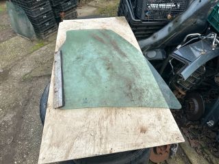 bontott OPEL MERIVA A Bal első Ablak