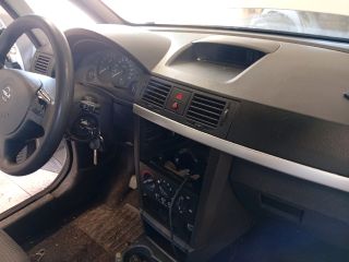 bontott OPEL MERIVA A Bal első Ablak