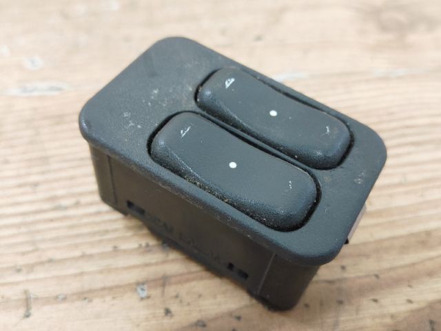 bontott OPEL MERIVA A Bal első Ablakemelő Kapcsoló