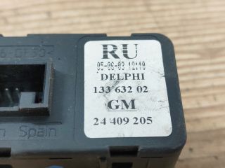 bontott OPEL MERIVA A Bal első Ablakemelő Kapcsoló