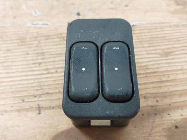 bontott OPEL MERIVA A Bal első Ablakemelő Kapcsoló