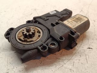 bontott OPEL MERIVA A Bal első Ablakemelő Motor