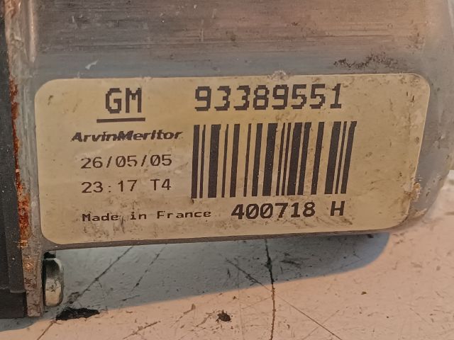 bontott OPEL MERIVA A Bal első Ablakemelő Motor