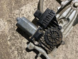 bontott OPEL MERIVA A Bal első Ablakemelő Szerkezet (Elektromos)