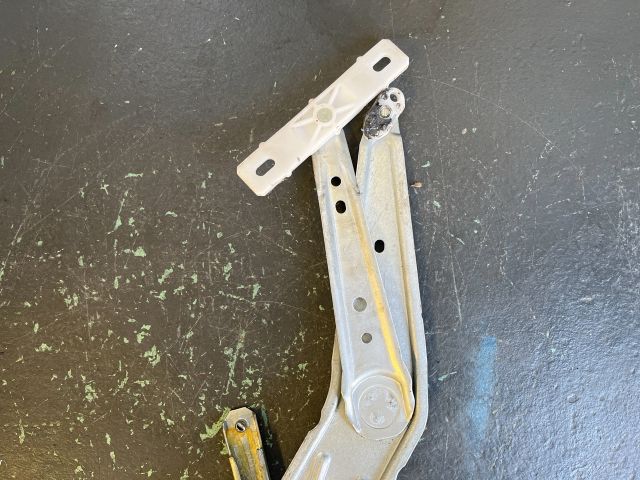 bontott OPEL MERIVA A Bal első Ablakemelő Szerkezet (Elektromos)