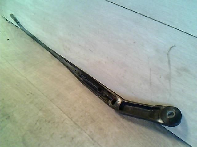 bontott OPEL MERIVA A Bal első Ablaktörlő Kar