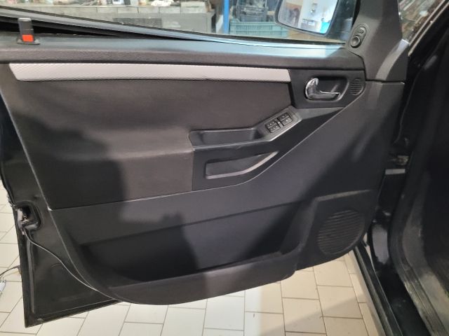 bontott OPEL MERIVA A Bal első Ajtó Kárpit