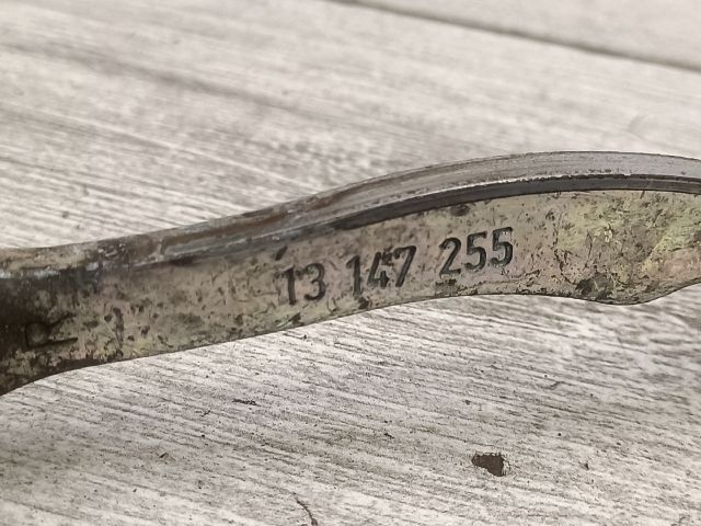 bontott OPEL MERIVA A Bal első Ajtóhatároló