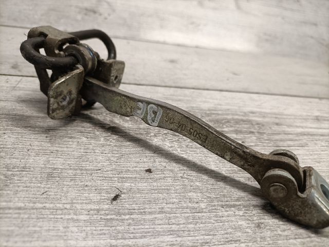 bontott OPEL MERIVA A Bal első Ajtóhatároló