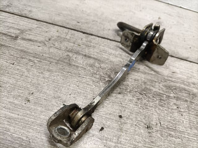 bontott OPEL MERIVA A Bal első Ajtóhatároló