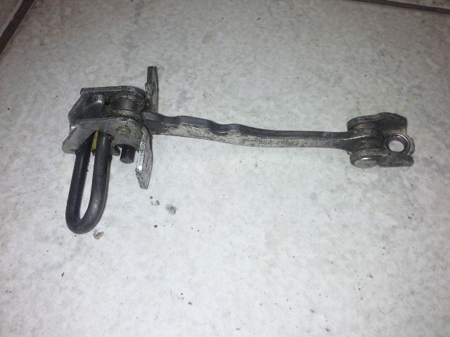 bontott OPEL MERIVA A Bal első Ajtóhatároló