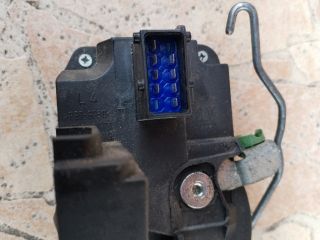 bontott OPEL MERIVA A Bal első Ajtózár