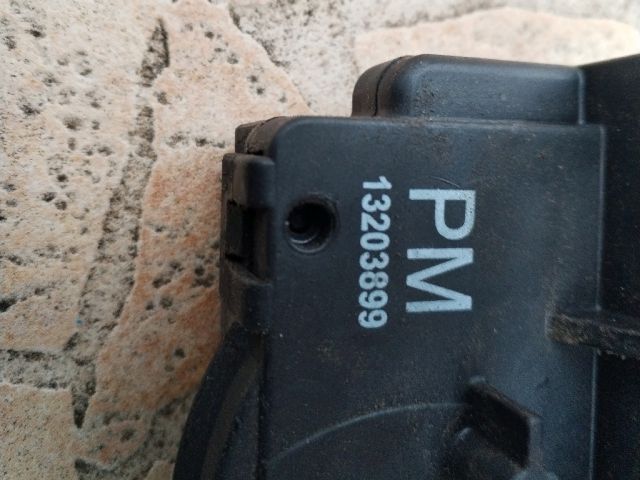 bontott OPEL MERIVA A Bal első Ajtózár