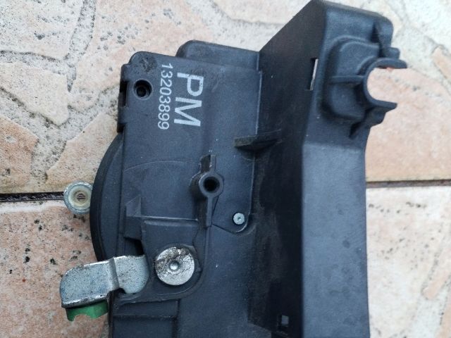 bontott OPEL MERIVA A Bal első Ajtózár