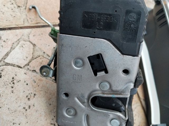 bontott OPEL MERIVA A Bal első Ajtózár