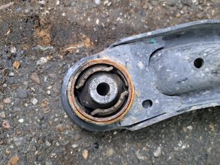 bontott OPEL MERIVA A Bal első Alsó Első Lengőkar