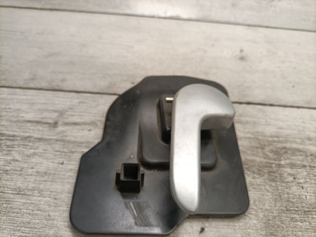 bontott OPEL MERIVA A Bal első Belső Kilincs