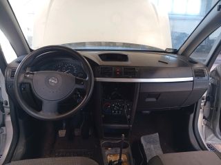 bontott OPEL MERIVA A Bal első Belső Küszöb Burkolat