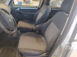 bontott OPEL MERIVA A Bal első Belső Küszöb Burkolat